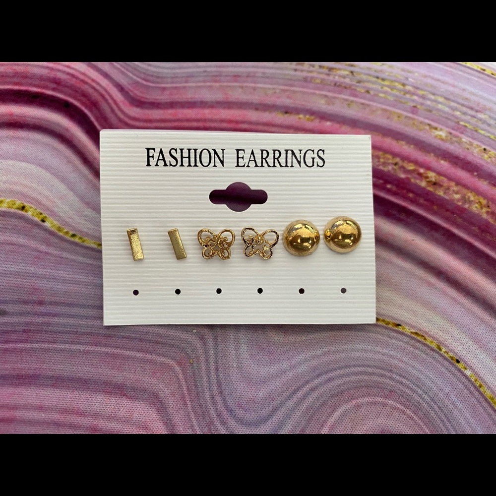 Fashion earring set